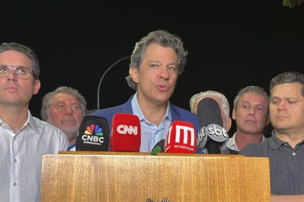 Haddad Triunfa sobre Motta e Alcolumbre, Decidindo Manter Aumentos no IOF!