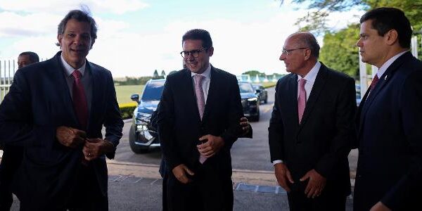 Felipe Salto Revela: O Que Nos Espera na Economia a Partir de 2027!